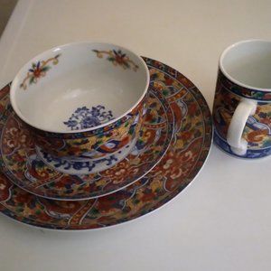 Imari Edo China Set Used Like New